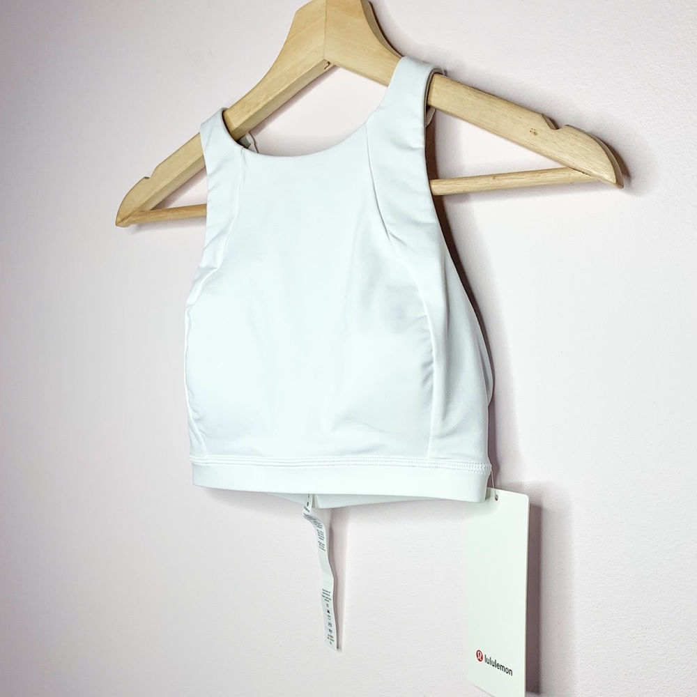 *SOLD* lululemon Free to Be  Serene Bra - Picture 5 of 11